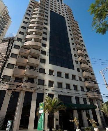 Studio Living Faria Lima São Paulo Luaran gambar