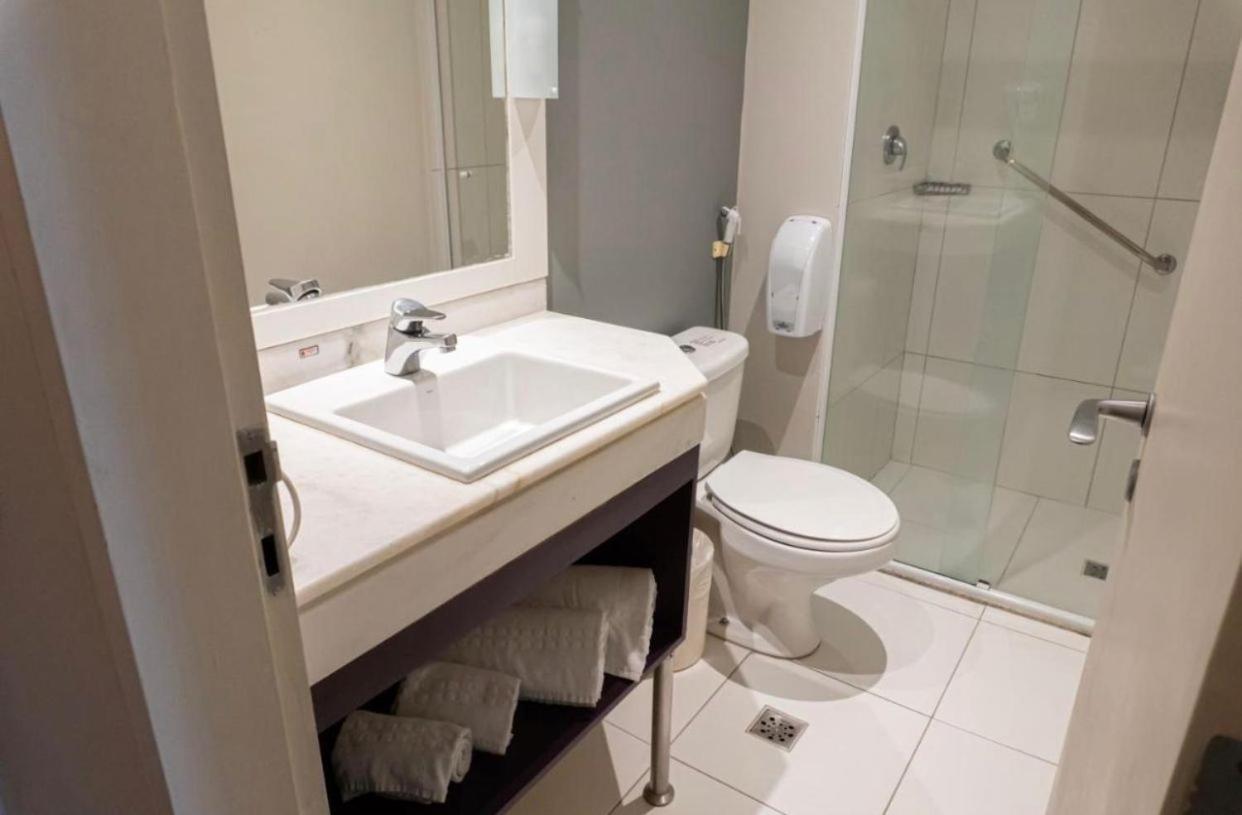Studio Living Faria Lima São Paulo Luaran gambar