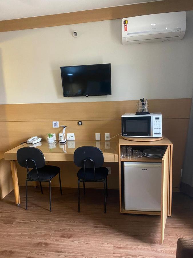 Studio Living Faria Lima São Paulo Luaran gambar