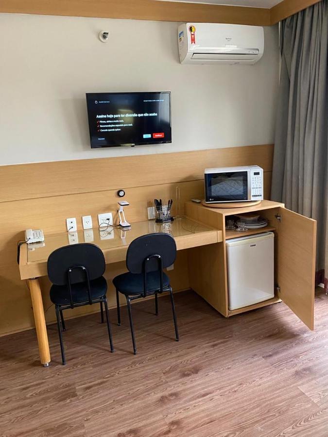 Studio Living Faria Lima São Paulo Luaran gambar